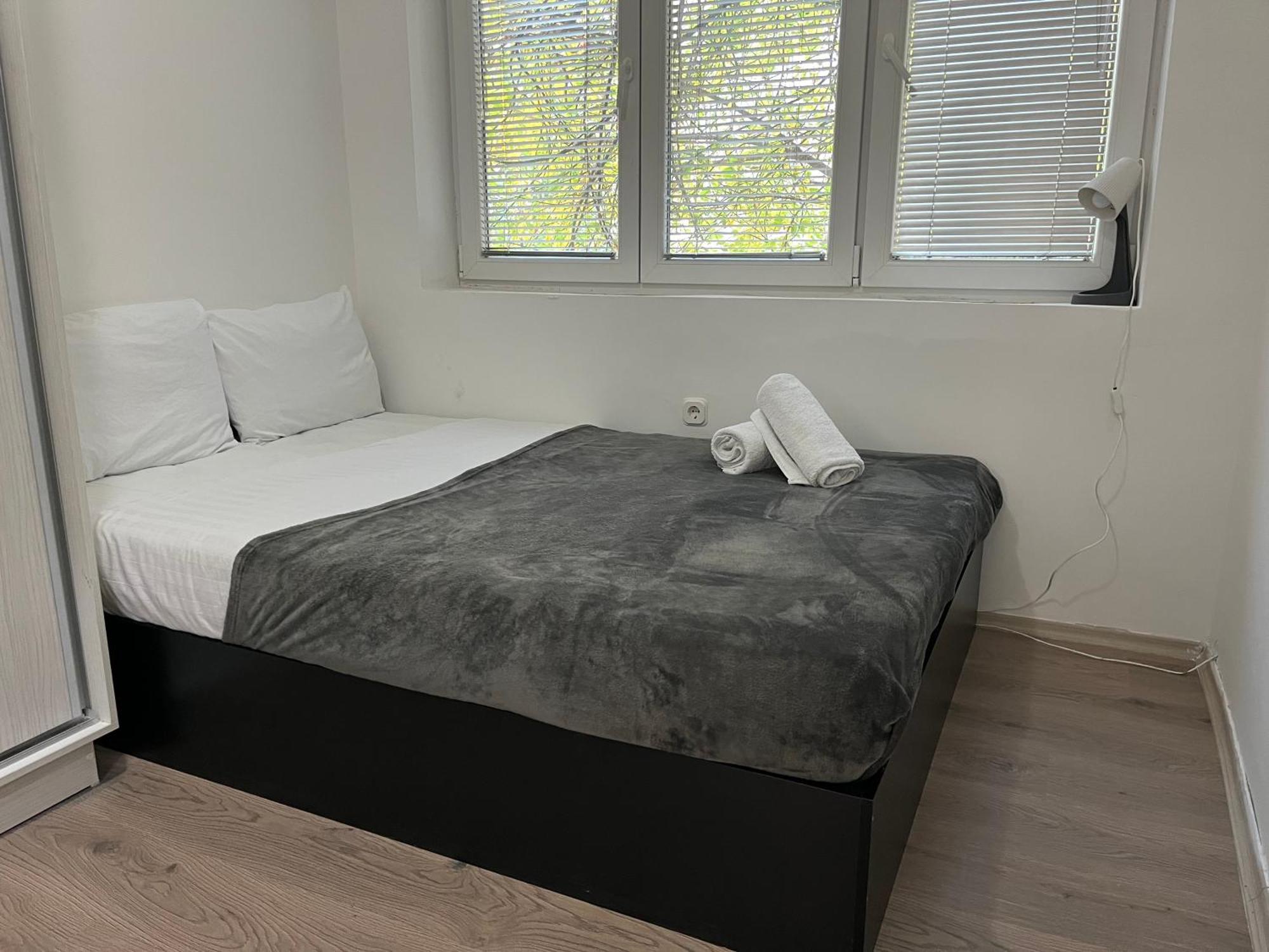M - Square Private Rooms Скоп'є Номер фото