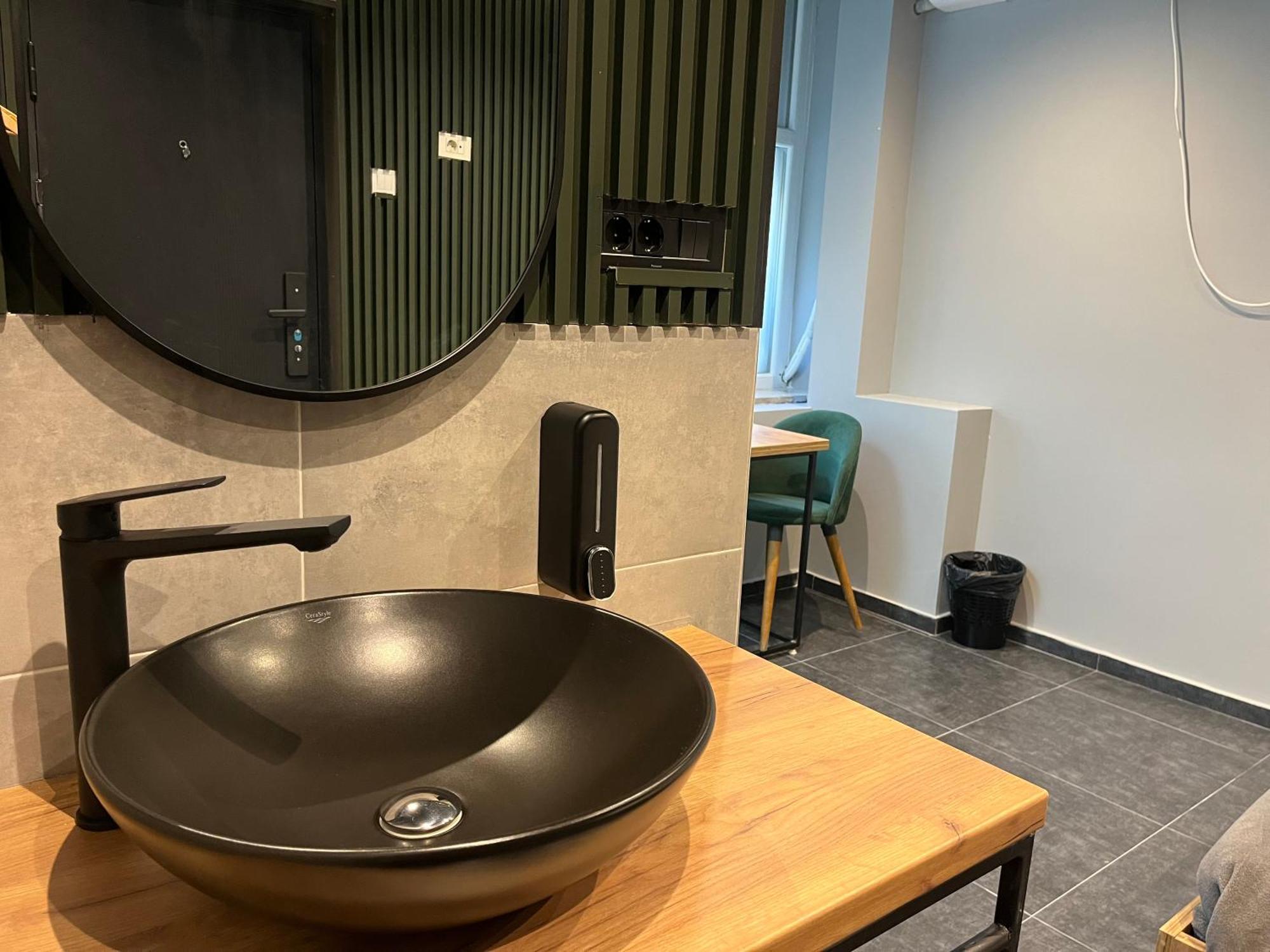 M - Square Private Rooms Скоп'є Номер фото
